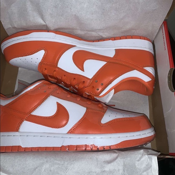 Nike Dunk Low “Syracuse”